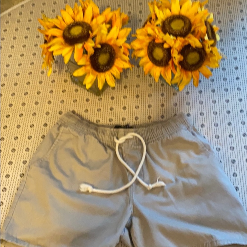 21 Men XSmall light gray shorts